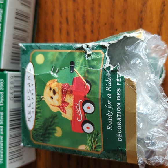 Set of 3 Hallmark miniature ornaments - Picture 3 of 5